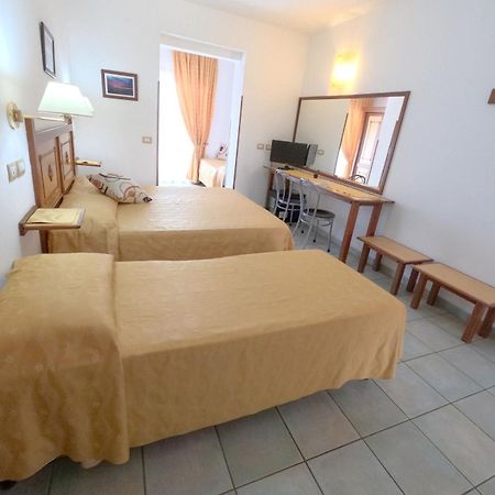 Hotel La Playa Cala Gonone Eksteriør bilde