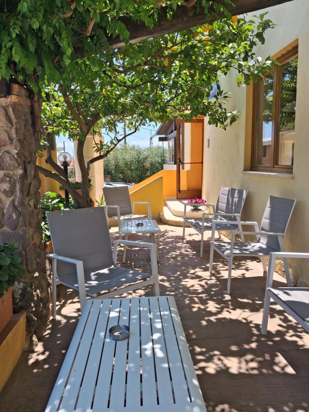 Hotel La Playa Cala Gonone Eksteriør bilde